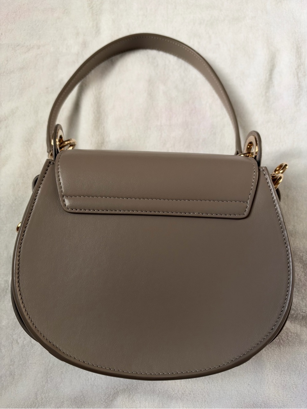 Chloe Small Tess Leather Saddle Bag in Taupe. Dust bag. authentications included - Picture 10 of 15